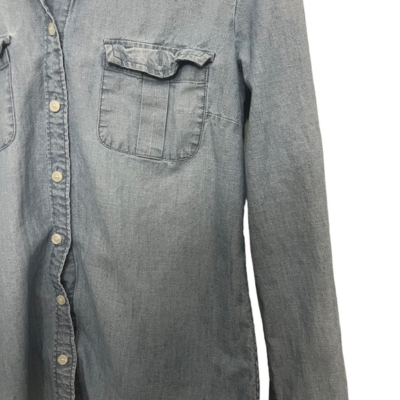 J Crew Womens Button Up Denim Top Chambray Classic Size S - Picture 2 of 5